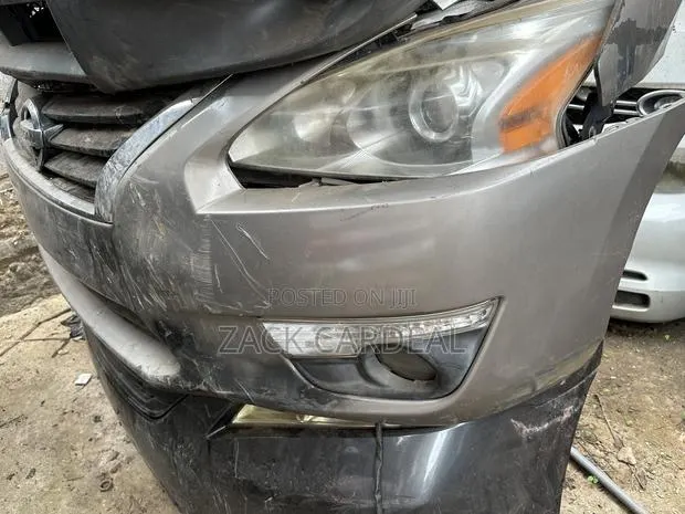 Nissan Altima 2012-2013 Front Cut Available · Photo 1