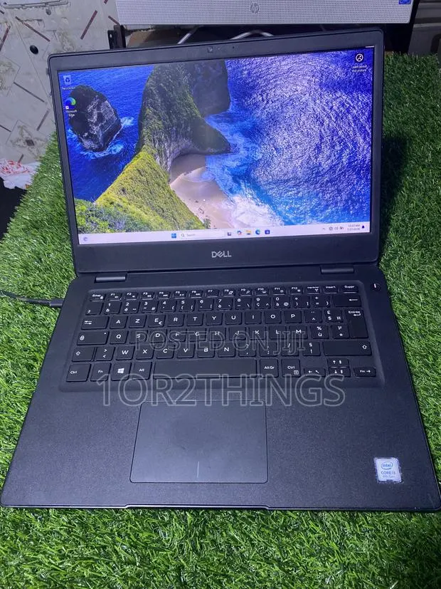Laptop Dell 8GB Intel Core i3 SSD 256GB · Photo 1