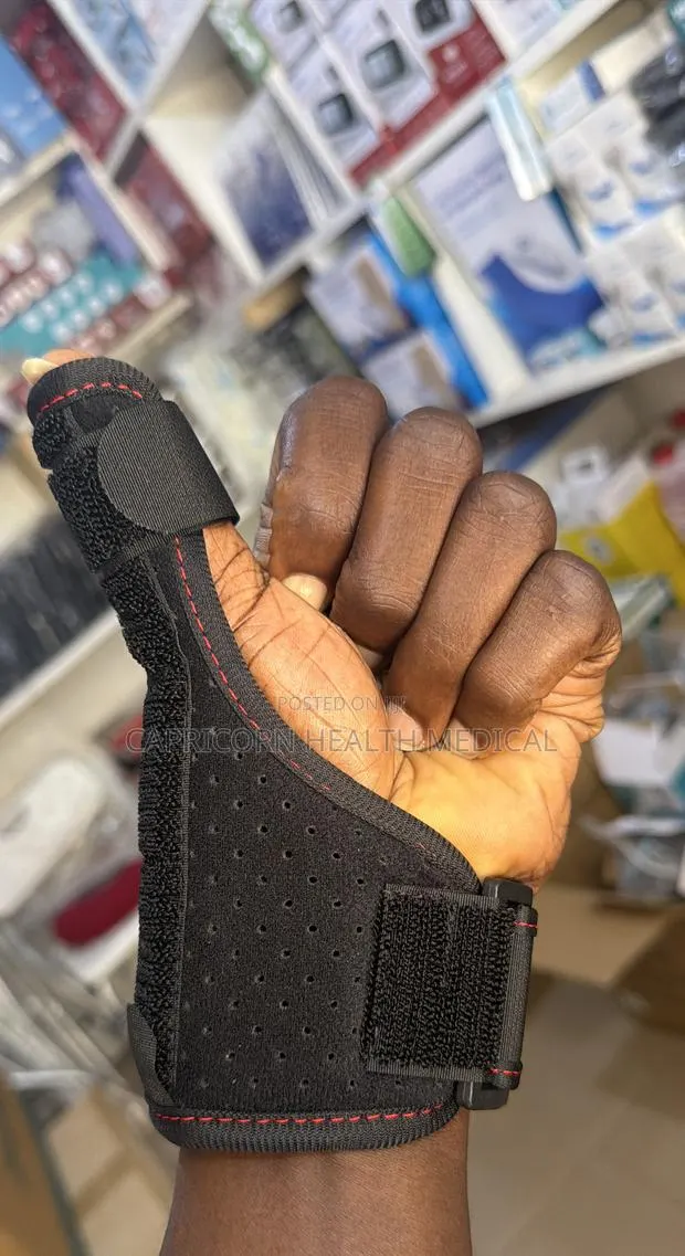 Thumb Support Splint Or Brace · Photo 1