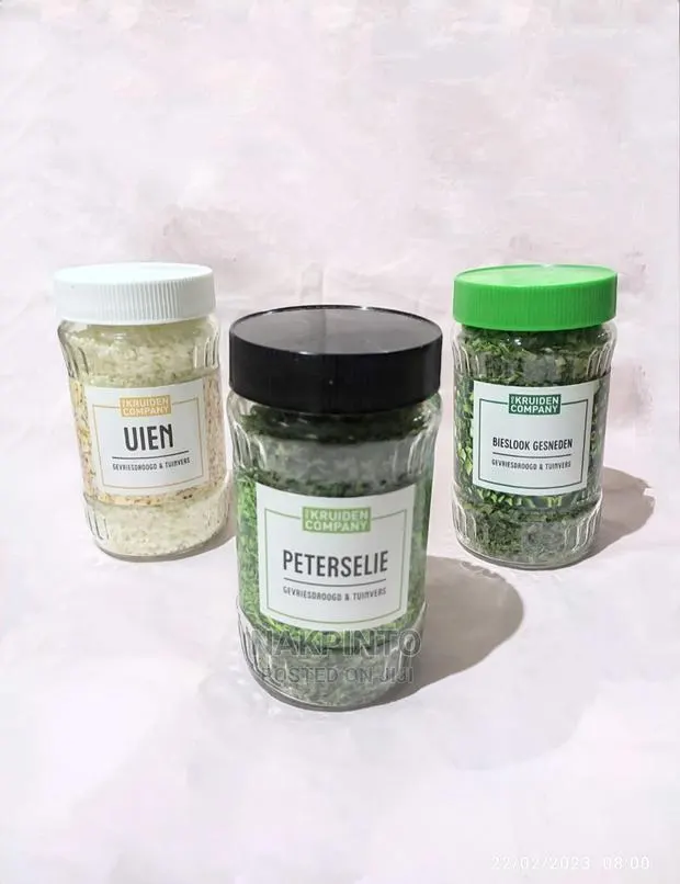Herbal Spices ( Parsley, Chives, Onions ) · Photo 1