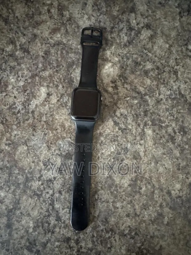 Apple Watch Series 6 · Photo 1