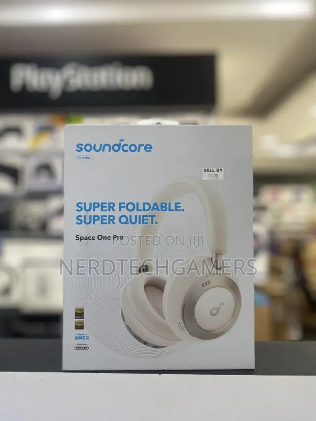 Soundcore Space One Pro · Photo 1
