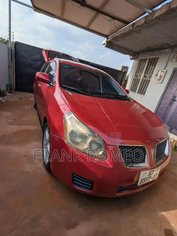 Pontiac Vibe 2009 Red · Photo 1