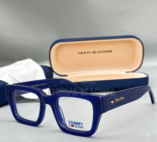Tommy Hilfiger Plain Frame · Photo 1