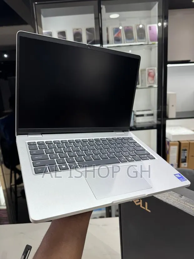 New Laptop Dell Pro 14 Premium 16GB Intel Core Ultra 5 SSD 256GB · Photo 8