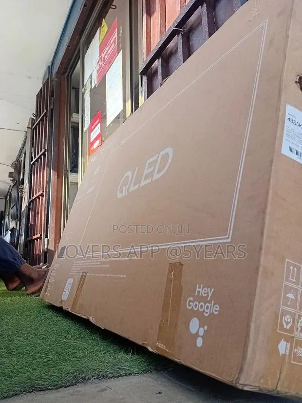 43inches TCL Big Screen · Photo 1