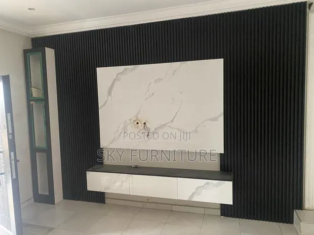 Modern Stylish Tv Wall Unit · Photo 1