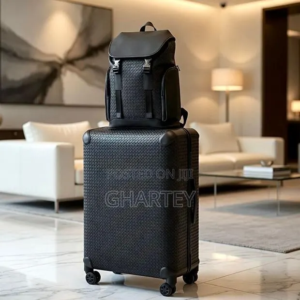 Midnight Executive Travel Set · Photo 1