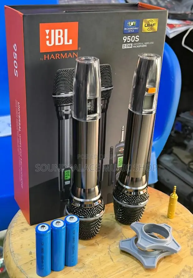 JBL 950S 2-Channel Professional Wireless Microphone · Photo 1