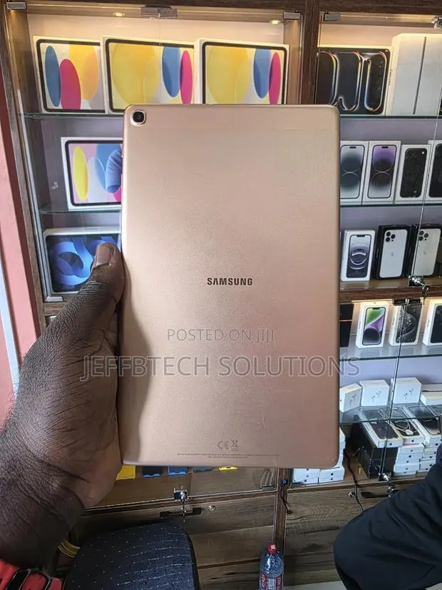 Samsung Galaxy Tab A SM-T285 32 GB Purple · Photo 1