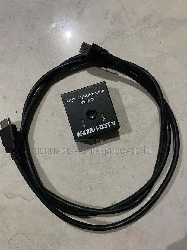 HDMI Splitter · Photo 1