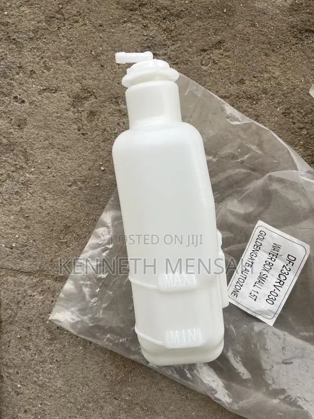 Honda CRV 2023 2024 2025 Reservoir Tank · Photo 1