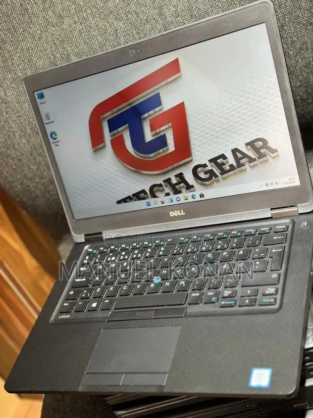 New Laptop Dell 8GB Intel Core i5 SSD 256GB · Photo 1