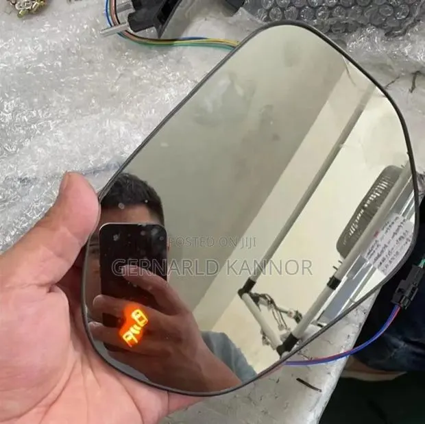 2019-2024 Toyota Rav4 Exterior Side Mirrior Glass With Sensor · Photo 1