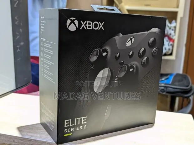Xbox Elite Series 2 Core · Photo 1
