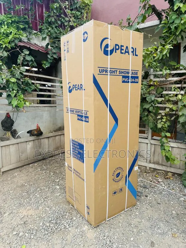 Long Lasting Effects Display Fridge PVC-424-2B · Photo 1