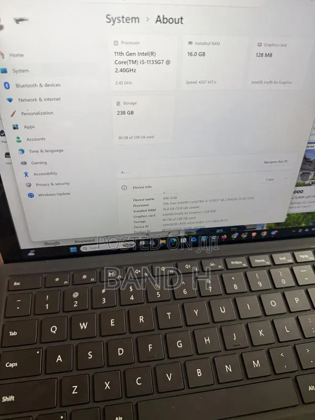Laptop Microsoft Surface Pro 7+ 16GB Intel Core i5 SSD 256GB · Photo 1