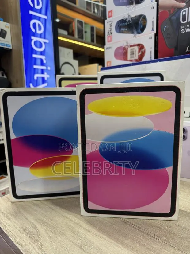 New Apple iPad (2025) 128 GB Black · Photo 1