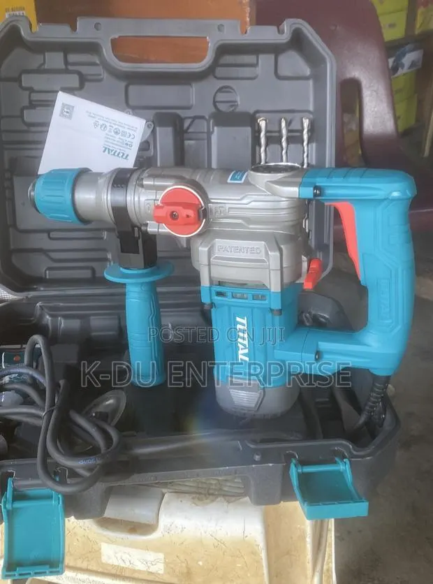 1050W Rotary Hammer · Photo 1