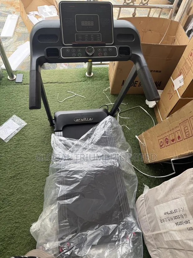 Home Gym Treadmill · Photo 1