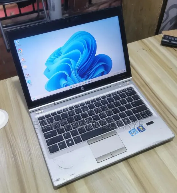 Laptop HP EliteBook 2570P 8GB Intel Core i7 HDD 250GB · Photo 1