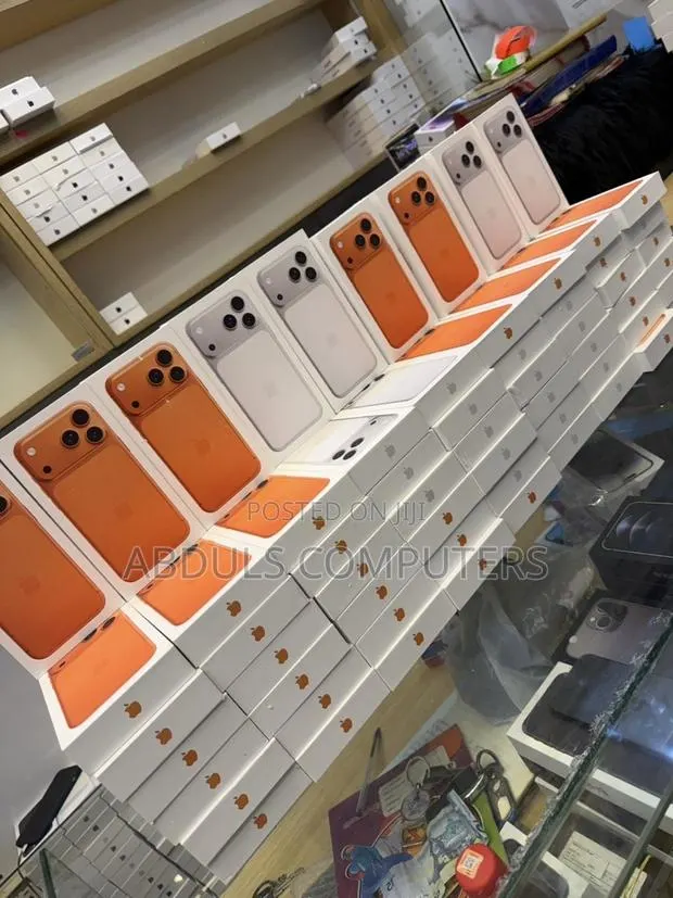 New Apple iPhone 17 Pro Max 256 GB · Photo 1