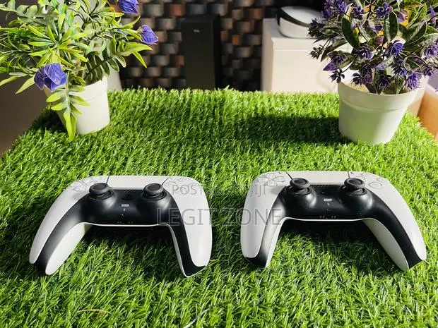 Ps5 Original Dual Sense Controllers Available · Photo 1