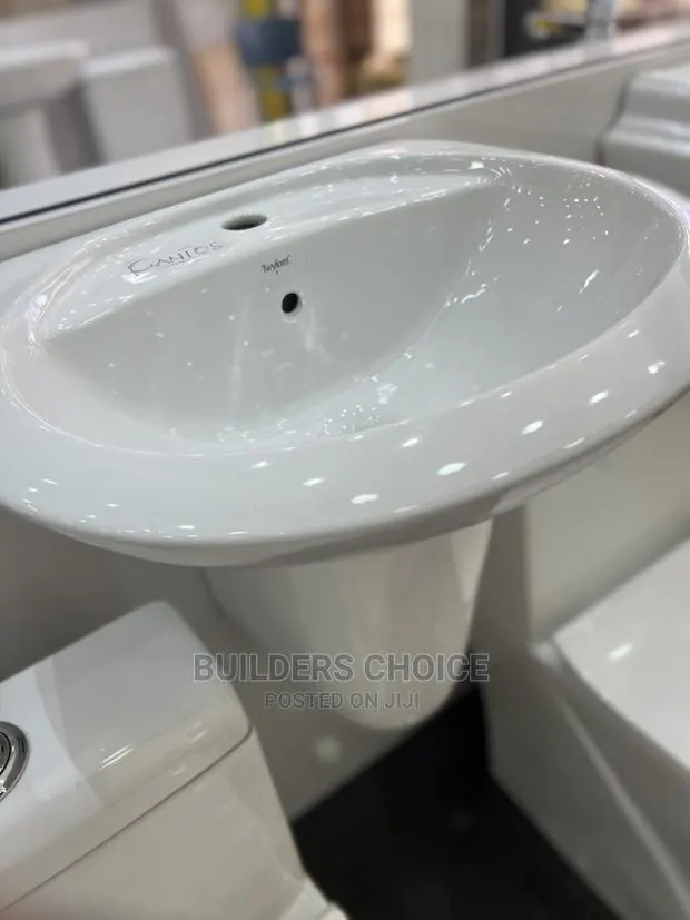 Wash Hand Basin (546) · Photo 1