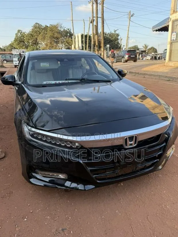 Honda Accord 2020 Black · Photo 1