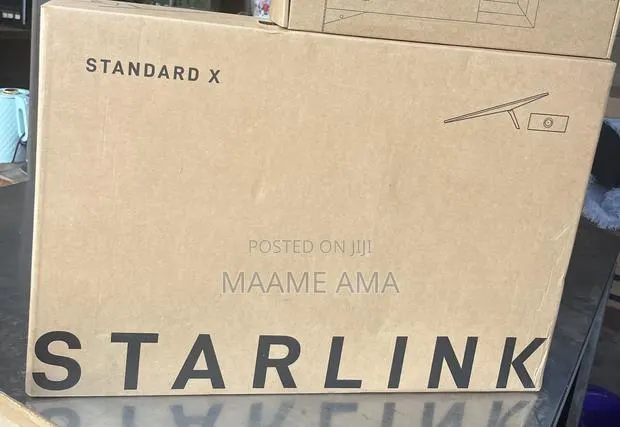 Easy Self-Install Starlink Standard 4x Kit · Photo 1