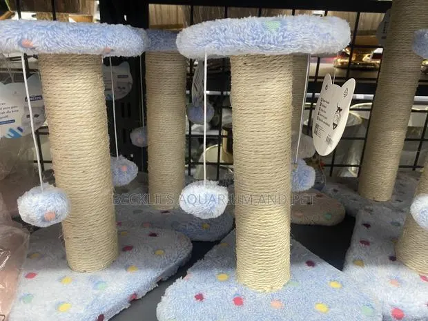 Petmaker Cat Scratching Post · Photo 1