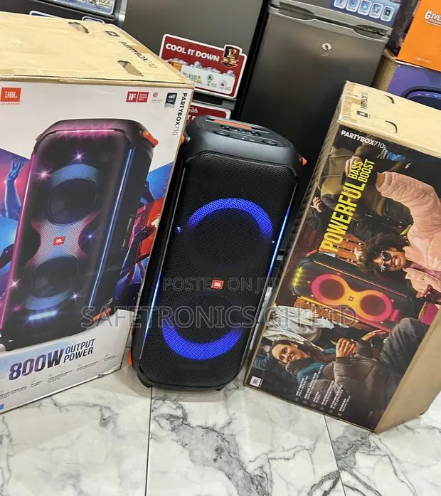 Try Out Super Quality Electric (Black) JBL Party Box 710 800w Speaker · Photo 1