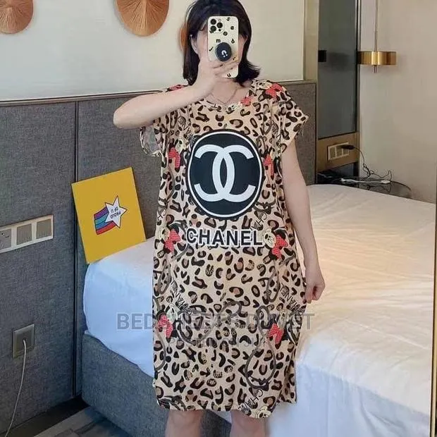 Free Ladies Night Wear · Photo 1