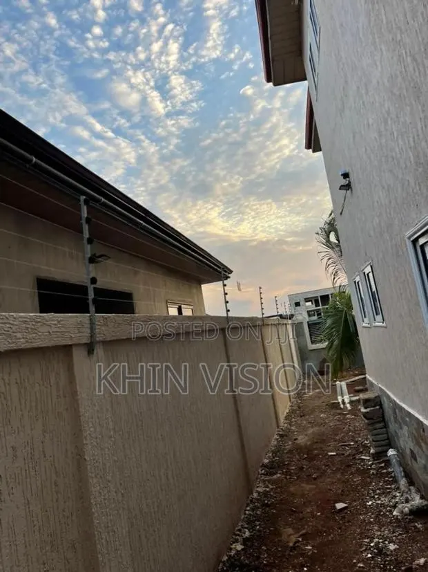 Electric Fence Installation and Servicing · Photo 1