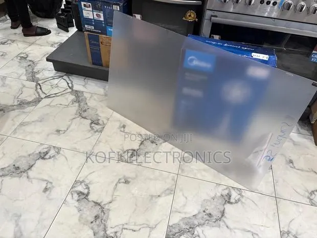 55-inch Screen Protector Clear & Dependable · Photo 1