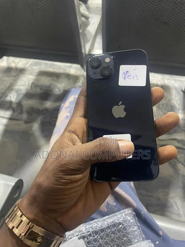 Apple iPhone 13 128 GB Blue · Photo 1