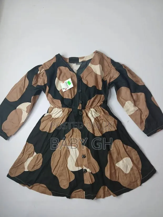 Next Outlet Dress for Kids · Photo 1