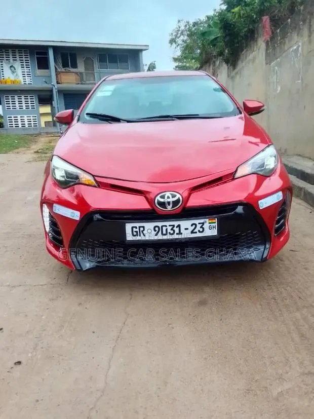 Toyota Corolla LE 4dr Sedan (1.8L 4cyl CVT) 2016 Red · Photo 1