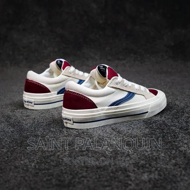 Original Quality Vans · Photo 1