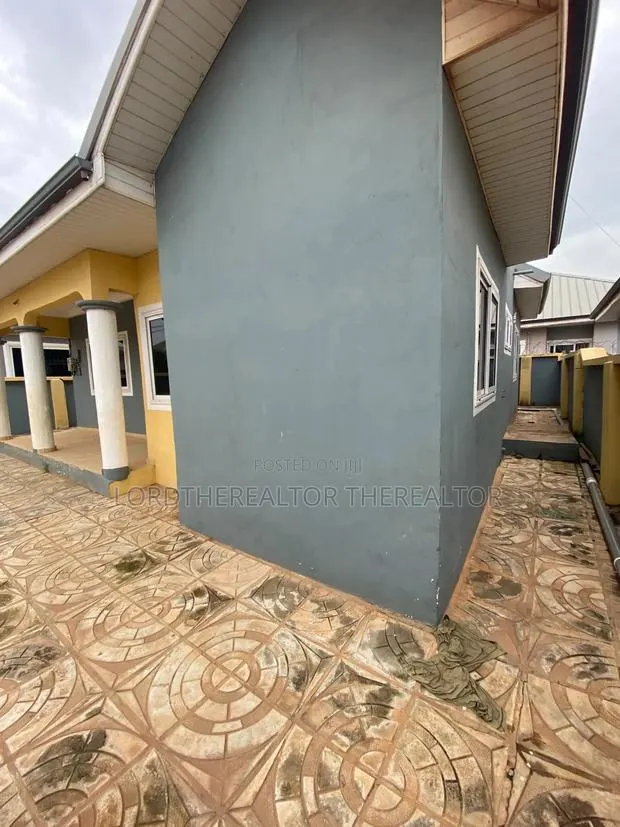 3bdrm House in Community 25 for rent · Photo 1