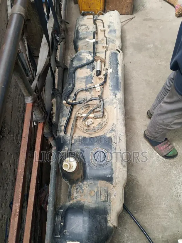 Ford F-150 2018 Fuel Tank · Photo 1