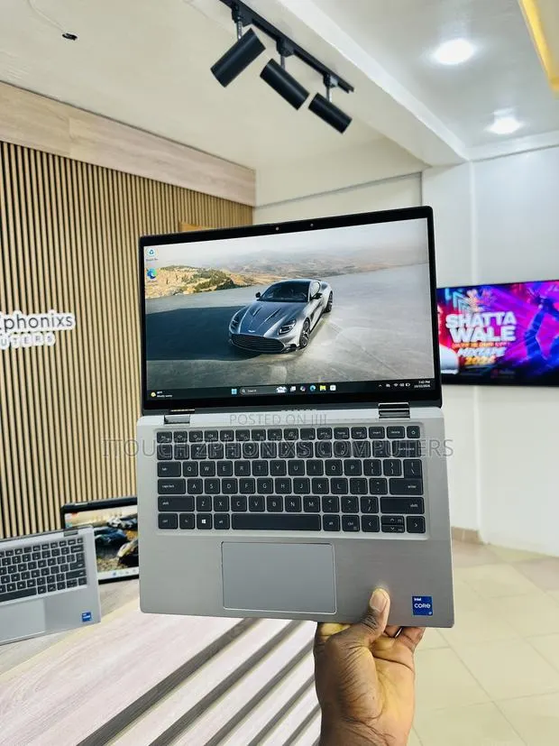 Laptop Dell Latitude 7420 16GB Intel Core i7 SSD 256GB · Photo 1