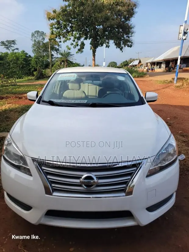 Nissan Sentra 2013 White · Photo 1