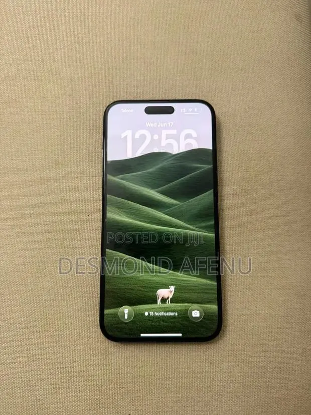 Apple iPhone 15 Plus 128 GB Black · Photo 1