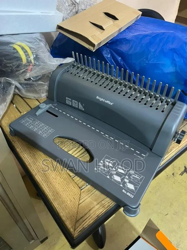 Binding Machine A4 · Photo 1
