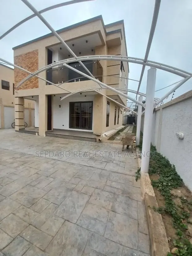 4bdrm House in Sefdard Properties, East Legon for sale · Photo 1
