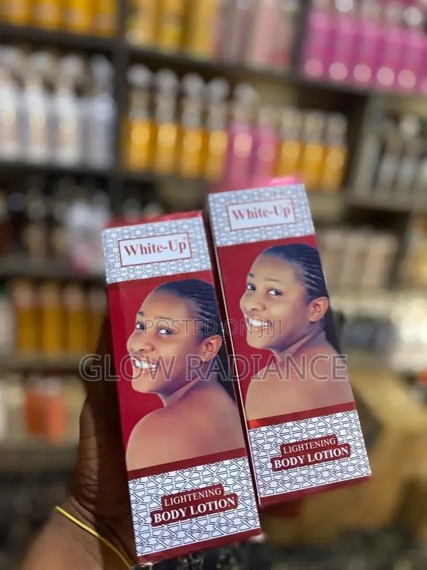 White Up Lightening Lotion · Photo 1