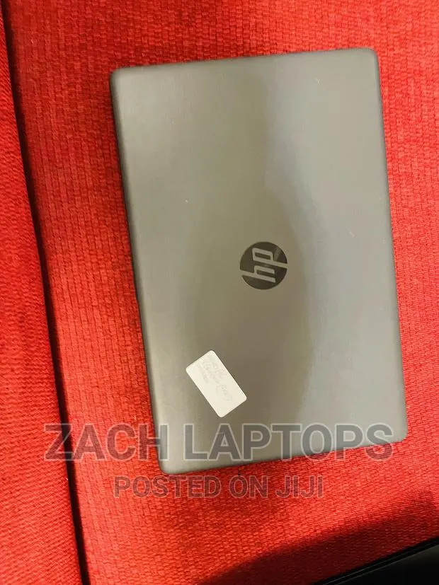 Laptop HP 16GB AMD Ryzen 3 HDD+SSD 256GB · Photo 1