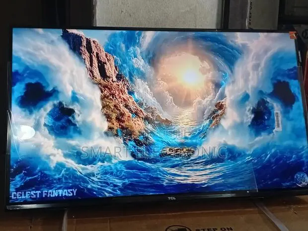 TCL 32” Qled Tv – Premium Visuals in a Compact Design · Photo 1