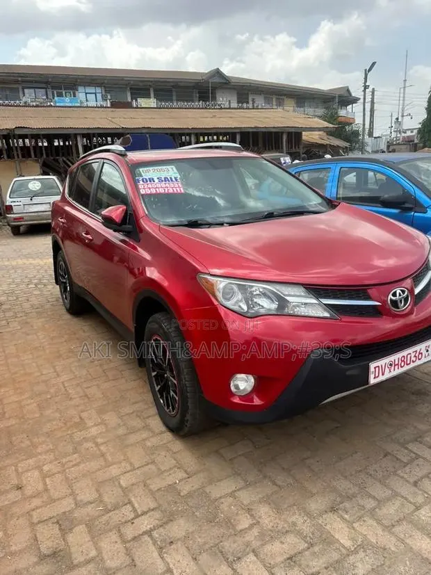 Toyota RAV4 XLE AWD (2.5L 4cyl 6A) 2016 Red · Photo 1
